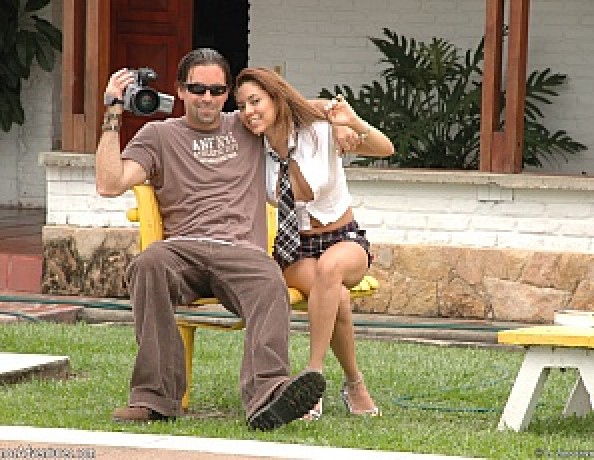 ../v4-tour/content/pa_onlocation_2007-08-19_liset/4.jpg