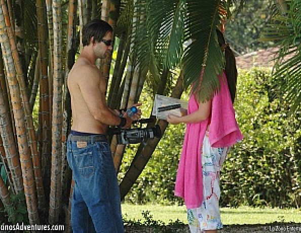 ../v4-tour/content/pa_onlocation_2008-04-16_valentina/3.jpg