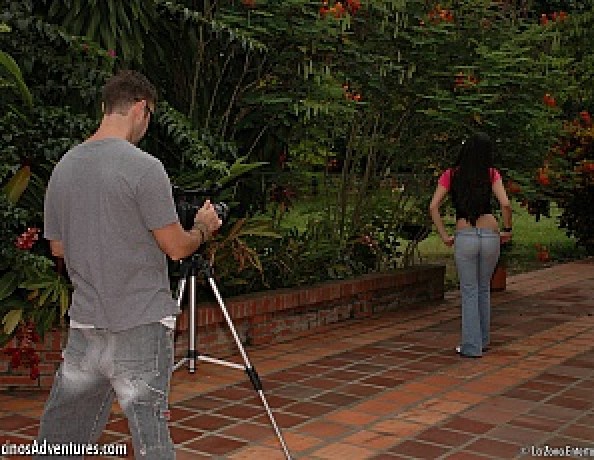 ../v4-tour/content/pa_onlocation_2008-05-04_michelle/2.jpg